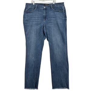 Judy Blue Jean Sz 24W Boyfriend Fit Medium Wash Distressed Raw Hem Stretch Denim